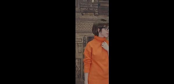  Velma Seduces You Into Fucking Her